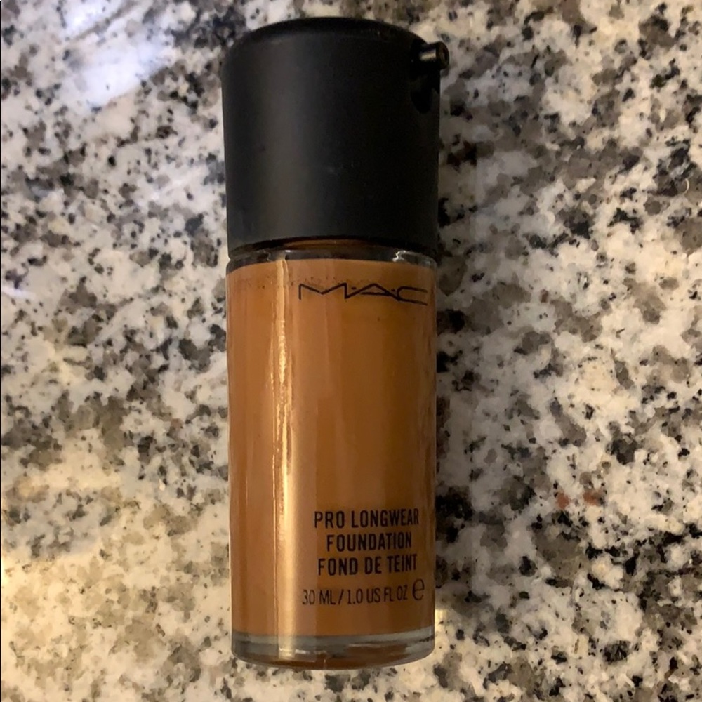 MAC cosmetics pro longwear foundation